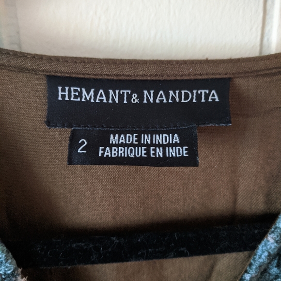 Hemant + Nandita Green Velvet Floral Midi Dress 2 - Picture 9 of 11